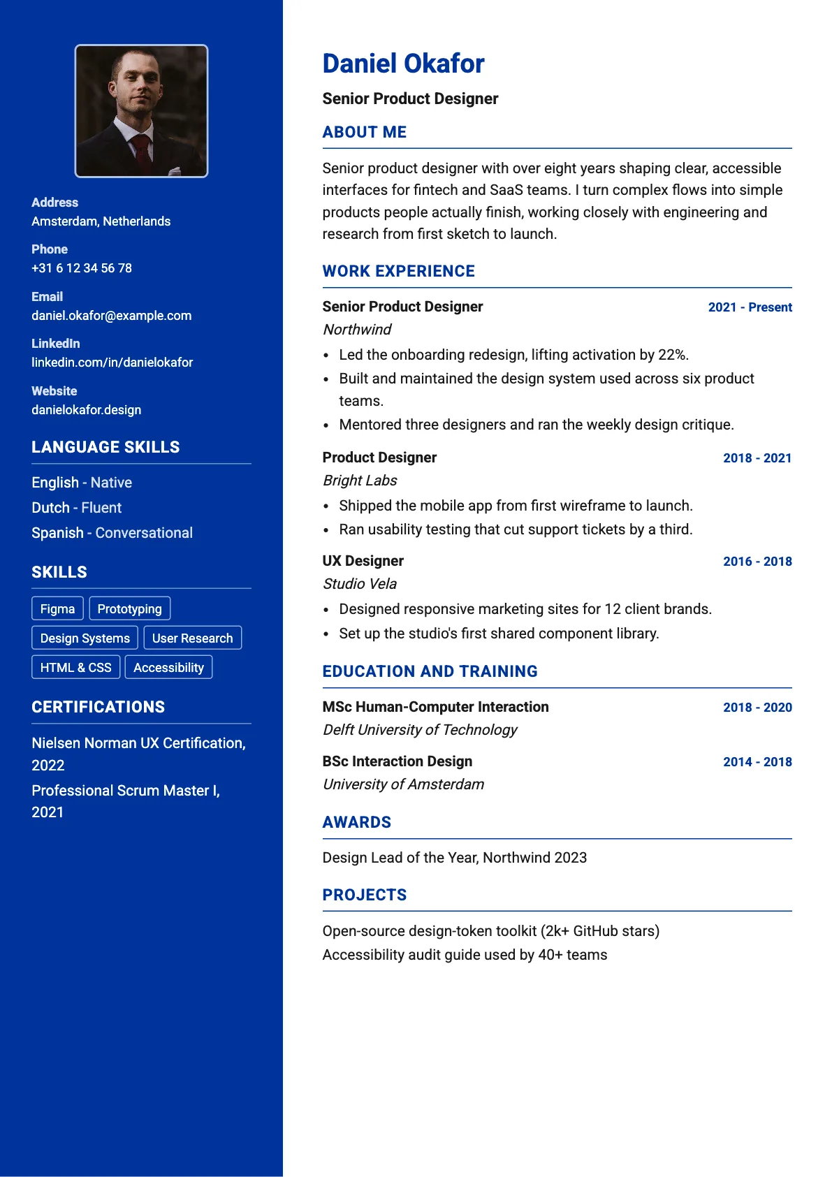 Bruges Europass CV template