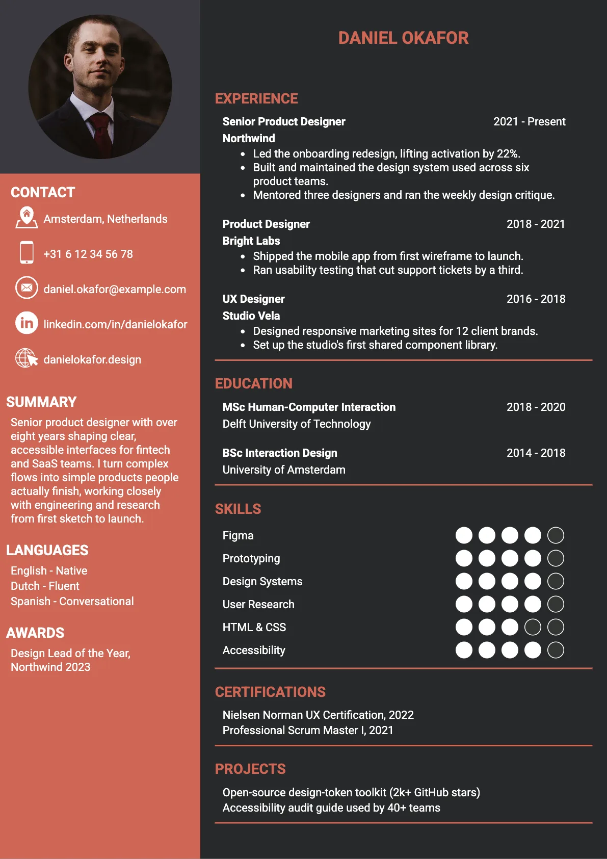 Marseille Premium CV template