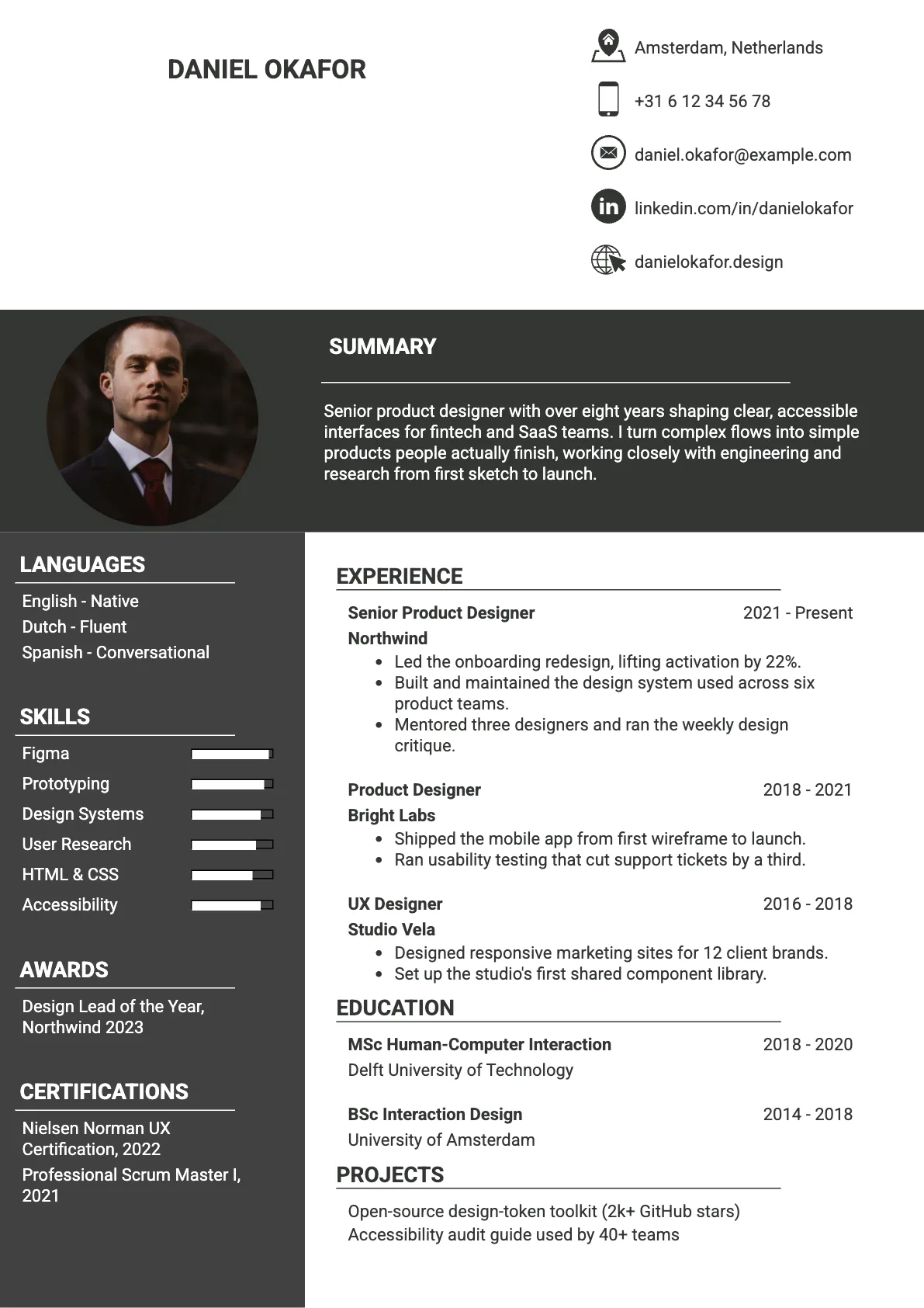 Turin Premium CV template